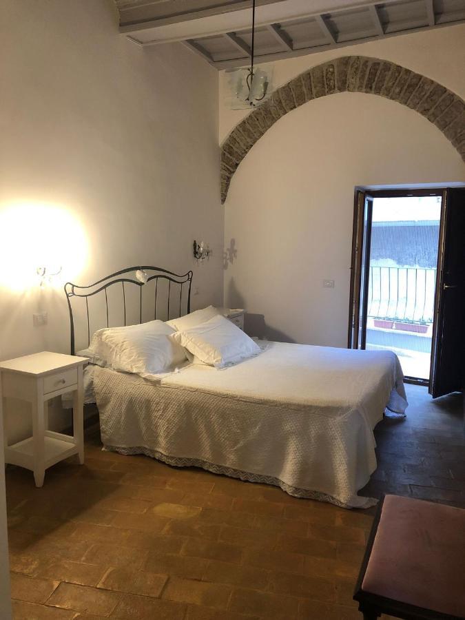 B&B Le Principesse Sermoneta Exterior foto